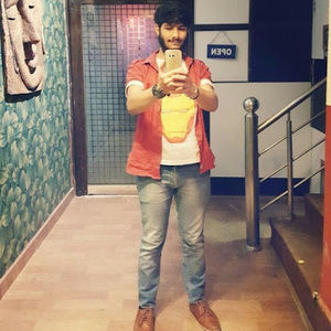 Meet your Posher, Hanish